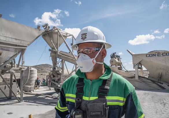 Mascarilla Dräger Xplore 1930V, FFP3 con válvula, talla M/L, muy cómoda gracias a su arnés continuo y su válvula de exhalación Coolmax